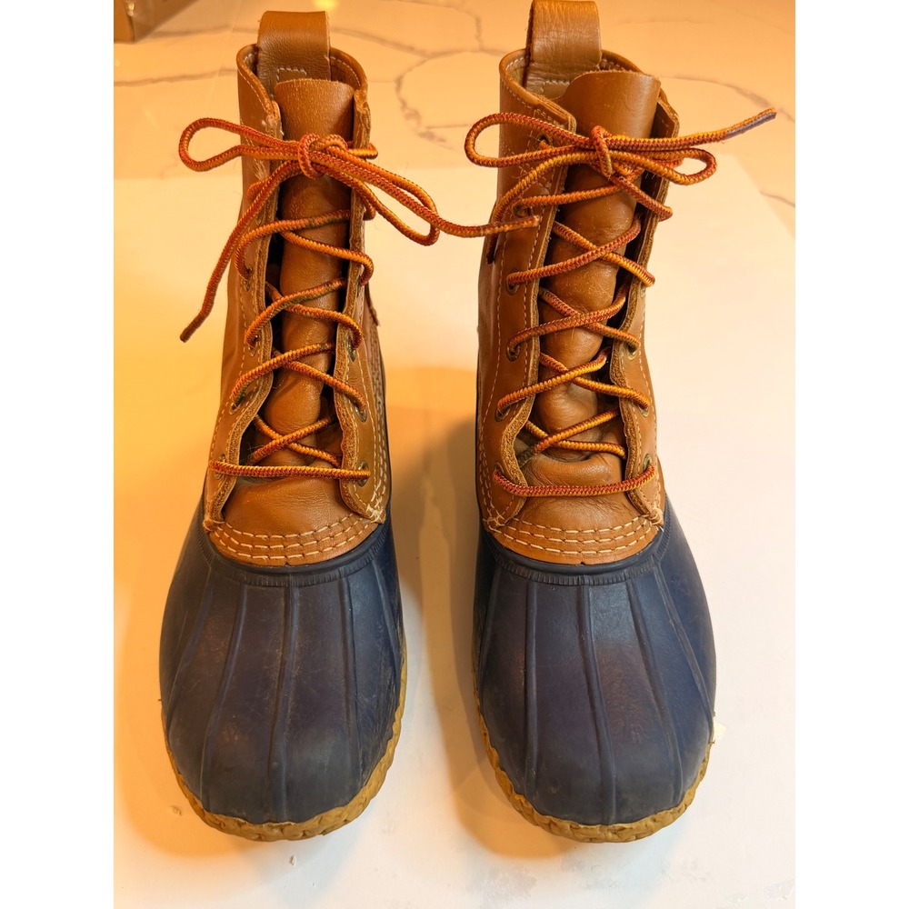 LL Bean Boots 8 Inch Duck Boots Tan Navy Blue Leather Rubber Size 7 Fits Like 8